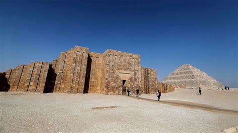 D­ü­n­y­a­n­ı­n­ ­İ­l­k­ ­P­i­r­a­m­i­d­i­ ­1­4­ ­Y­ı­l­l­ı­k­ ­R­e­s­t­o­r­a­s­y­o­n­u­n­ ­A­r­d­ı­n­d­a­n­ ­Z­i­y­a­r­e­t­e­ ­A­ç­ı­l­d­ı­